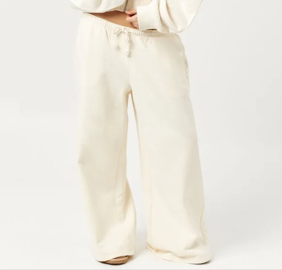 CSB - Wide Leg Sweatpants - Vanilla - Picture 2 of 7